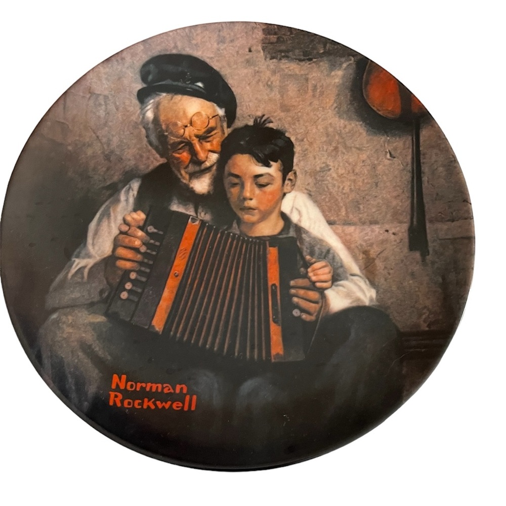 *NORMAN ROCKWELL ‘THE MUSIC MAKER’ COLLECTOR PLATE BY KNOWLES